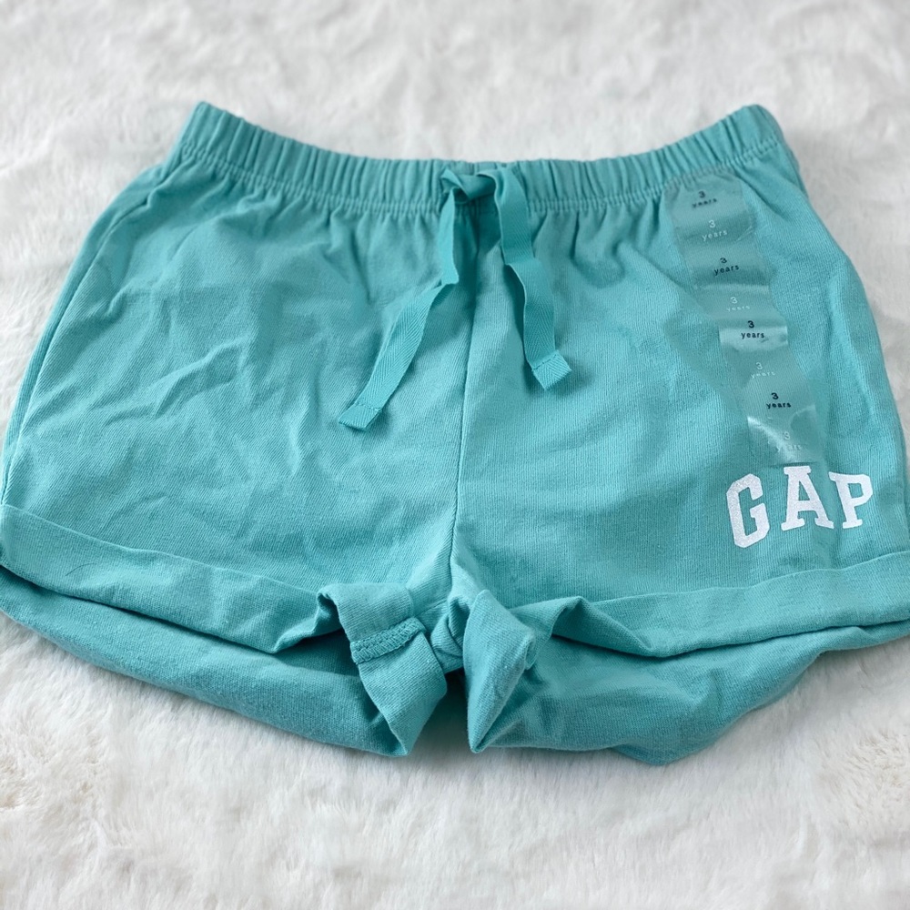 (NWT) Aqua cotton pull up shorts